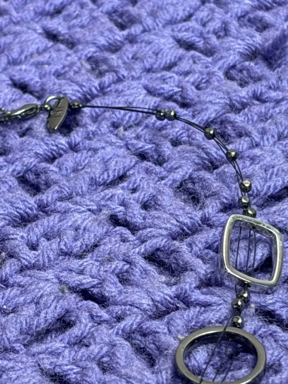 NY New York & Company Gunmetal Silvertone Geometric Beaded Wire Necklace
